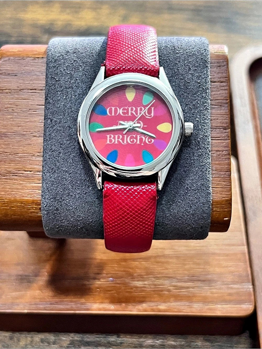 Red Abstract Dial Watch - Picture 2 of 8